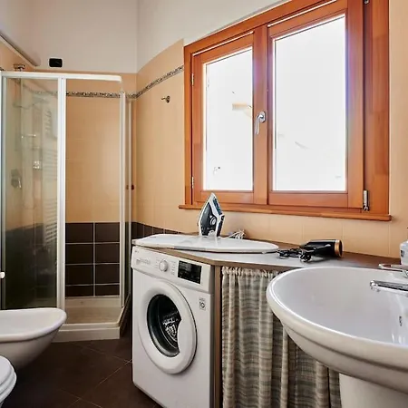 Airport 8 Min A/c - Netflix- Free Parking