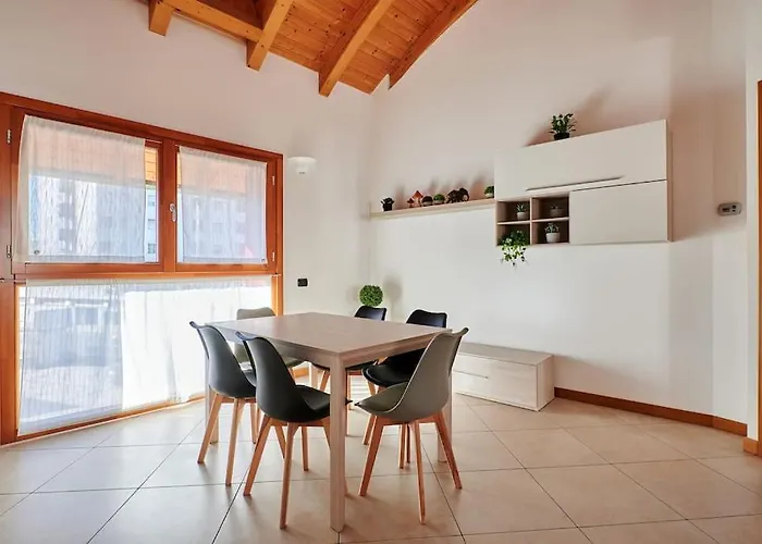 Airport 8 Min A/c - Netflix- Free Parking Appartement